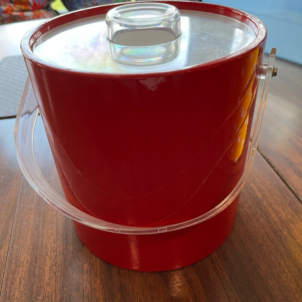 Red Ice Bucket - Picture 6 of 6